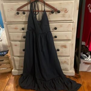 Open back navy blue maxi dress with lace loops small